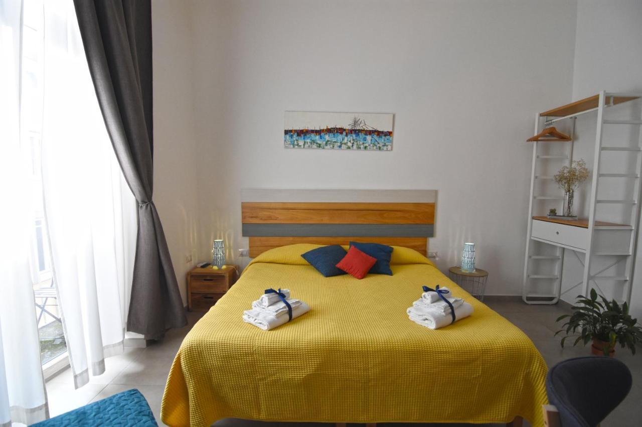 Crianza B&B Napoli Exterior foto
