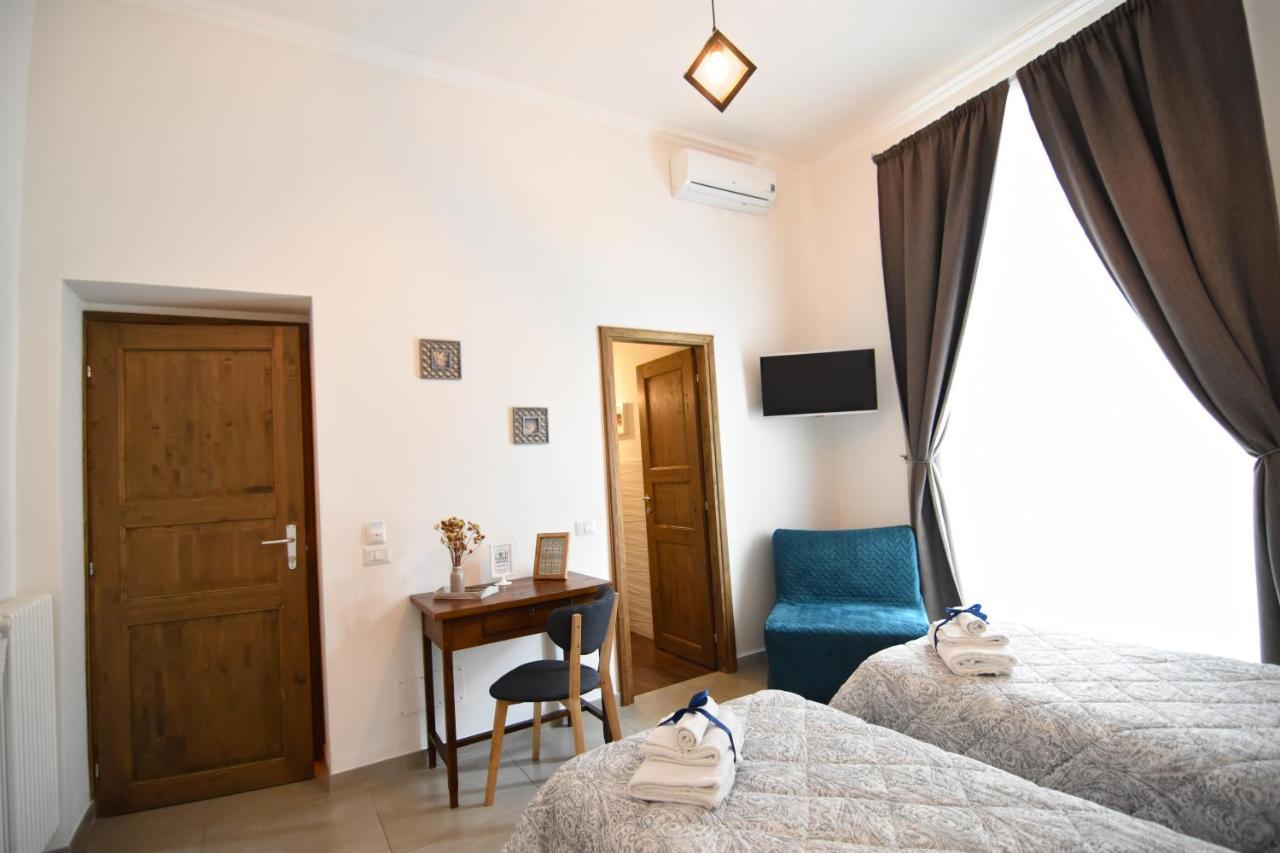 Crianza B&B Napoli Exterior foto