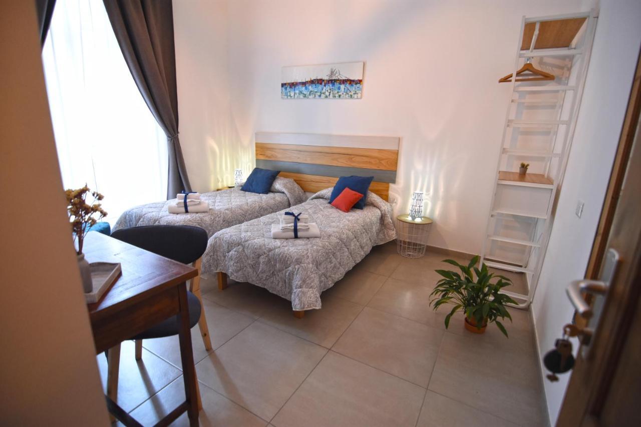 Crianza B&B Napoli Exterior foto